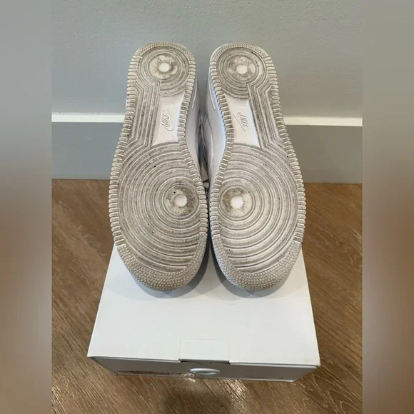 Nike x John Elliott Air Force 1 - Picture 6 of 7